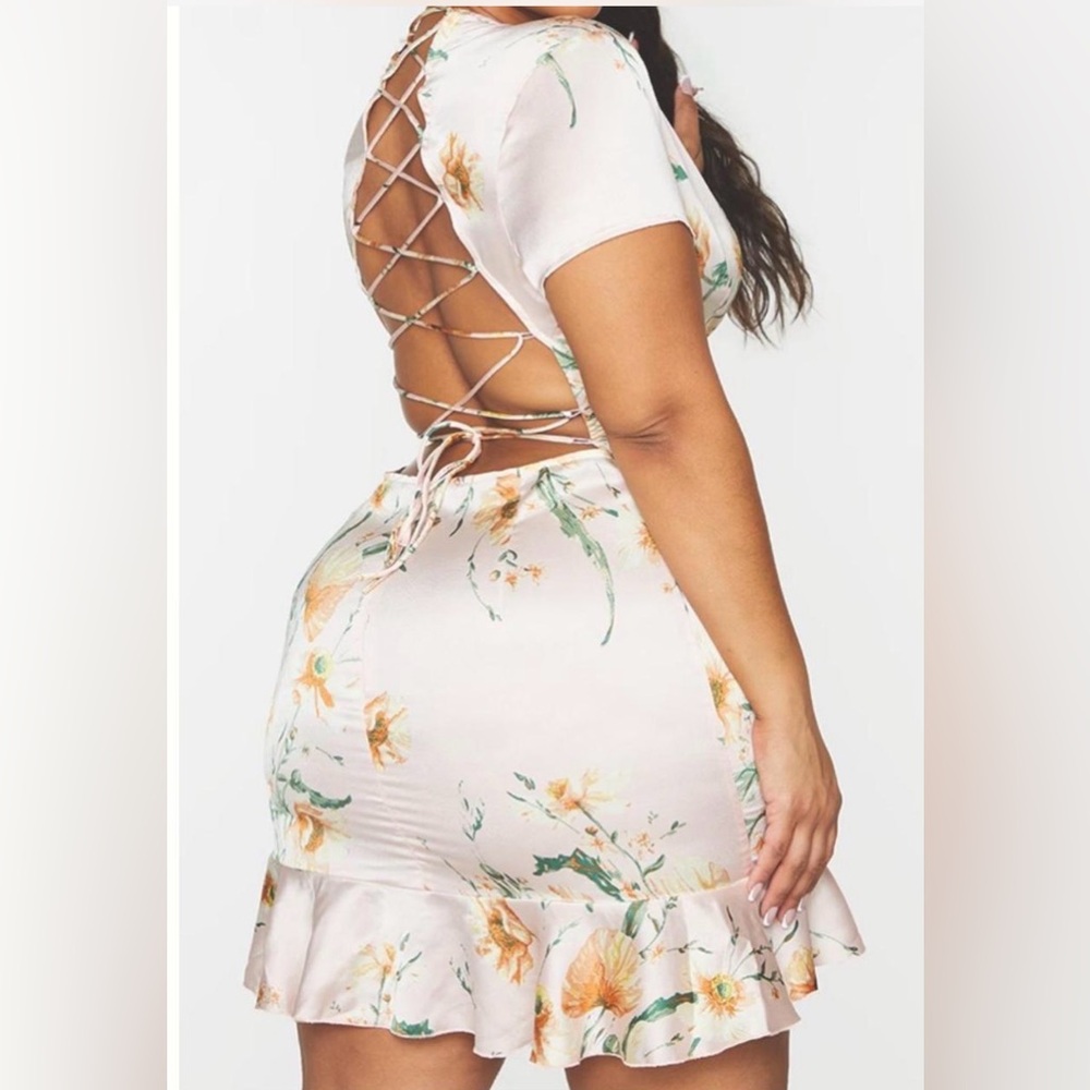 PrettyLittleThing Floral Lace-Up Backless Dress